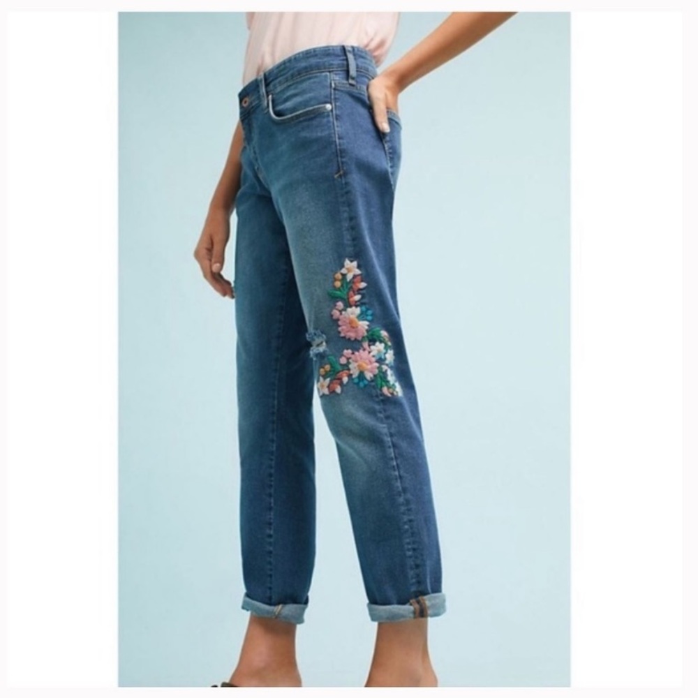 Pilcro Floral Embroidered Boho Jeans Anthro  27